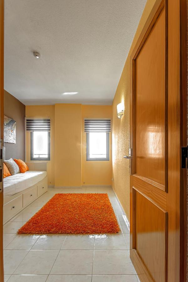 Panoramic Apartments In Club Paraiso Ocean View 阿德耶 外观 照片